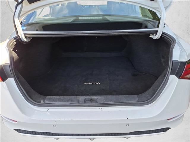 Used 2024 Nissan Sentra SV FWD image 6