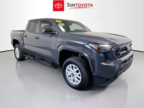 Used 2025 Toyota Tacoma SR w/ SR Upgrade Package image 1