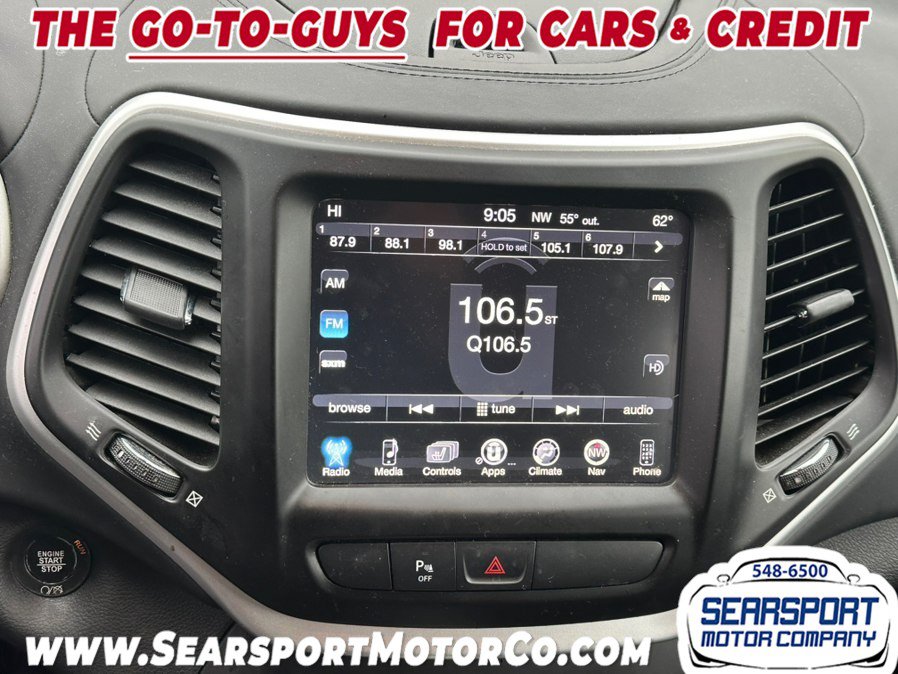 Used 2018 Jeep Cherokee Overland AWD/4WD image 13