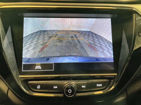 Used 2022 Chevrolet TrailBlazer RS w/ Technology Package image 14