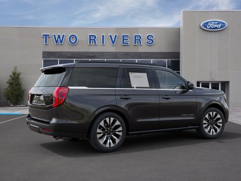 New 2027 Ford Expedition Platinum w/ Driver's Package AWD/4WD image 6