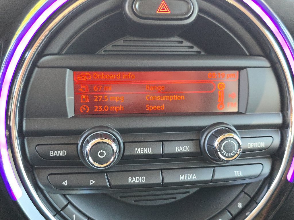 Used 2015 MINI Cooper 2-Door Hardtop FWD image 28