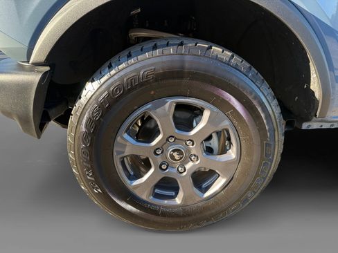 Certified 2025 Ford Bronco Big Bend image 9