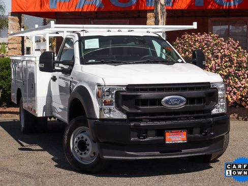 Used 2020 Ford F450 XL w/ Power Equipment Group image 2