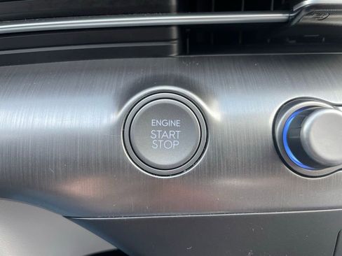 Used 2025 Hyundai Kona SEL image 45