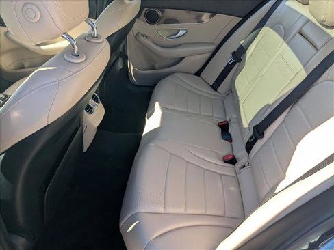 Used 2015 Mercedes-Benz C 300 Sedan image 18