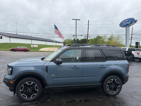 Used 2024 Ford Bronco Sport Outer Banks w/ Tech Package AWD/4WD image 5