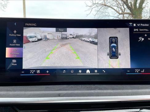 Used 2025 BMW X7 xDrive40i w/ Premium Package image 32