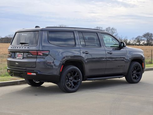 New 2025 Jeep Wagoneer Series II w/ Convenience Group I image 3