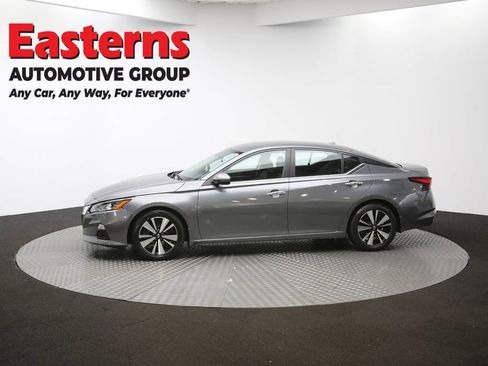 Used 2022 Nissan Altima 2.5 SV image 46