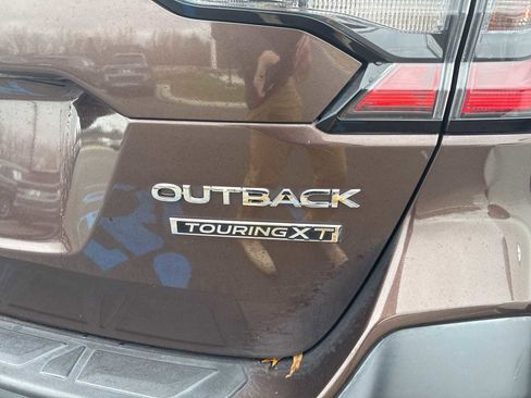 Used 2022 Subaru Outback Touring XT w/ Popular Package #2 image 19