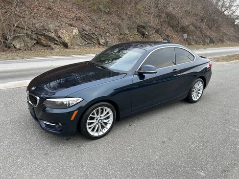 Used 2016 BMW 228i xDrive Coupe AWD/4WD image 2