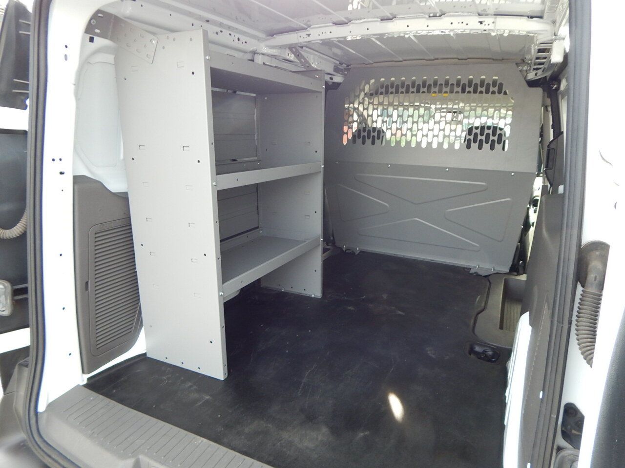 Used 2022 Ford Transit Connect XL FWD image 3