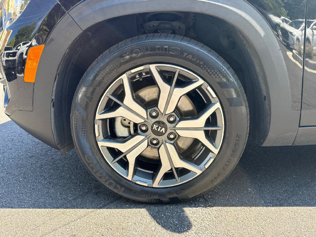 Used 2021 Kia Seltos EX AWD/4WD image 11