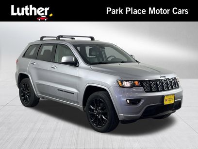 Used 2020 Jeep Grand Cherokee Altitude