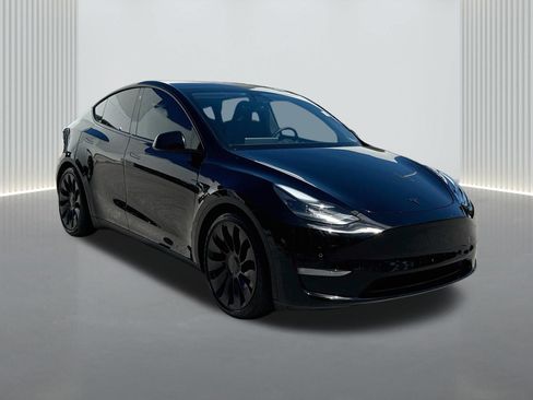 Used 2022 Tesla Model Y Performance AWD/4WD image 7