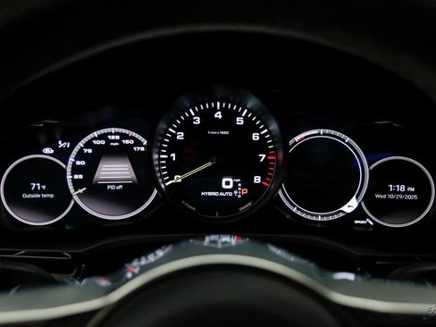 Used 2023 Porsche Cayenne image 67