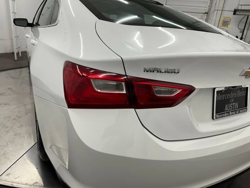 Used 2023 Chevrolet Malibu LS FWD image 12