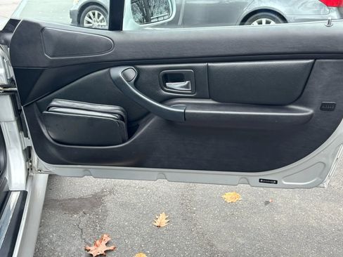 Used 2002 BMW Z3 3.0i image 18