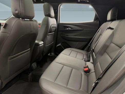 Used 2025 Chevrolet TrailBlazer RS w/ Convenience Package AWD/4WD image 28