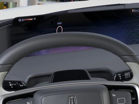 New 2026 Lincoln Navigator Reserve w/ Jet Appearance Package image 13