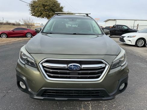 Used 2019 Subaru Outback 3.6R Touring w/ Popular Package #3A image 8