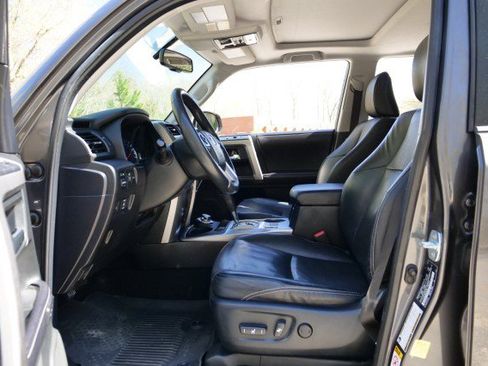 Used 2018 Toyota 4Runner Limited image 20