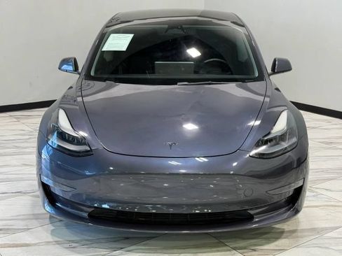 Used 2022 Tesla Model 3 Long Range AWD/4WD image 3