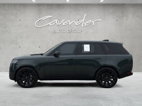 Used 2024 Land Rover Range Rover SE AWD/4WD image 13