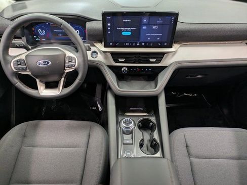 Certified 2025 Ford Explorer Active image 23