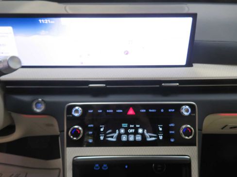 New 2026 Genesis GV80 3.5T Prestige image 15