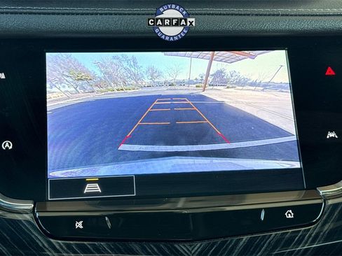 Used 2025 Cadillac XT6 Premium Luxury image 31