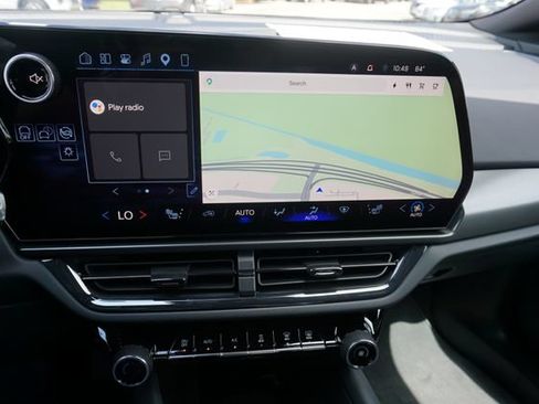 Used 2026 Chevrolet Equinox EV RS FWD image 4