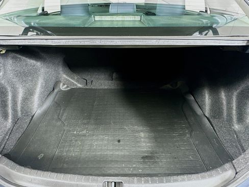 Used 2019 Toyota Corolla LE image 27