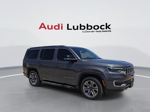 Used 2023 Jeep Wagoneer 2WD w/ Premium Group I image 2
