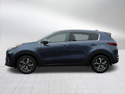 Certified 2020 Kia Sportage LX image 4