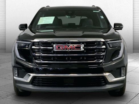 Used 2026 GMC Acadia Elevation w/ Elevation Premium Package FWD image 2