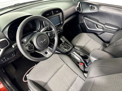 Used 2020 Kia Soul S image 5