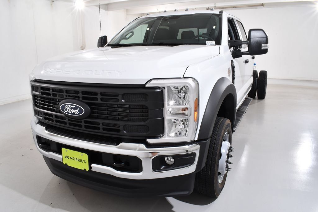 New 2027 Ford F550 4x4 Crew Cab image 2