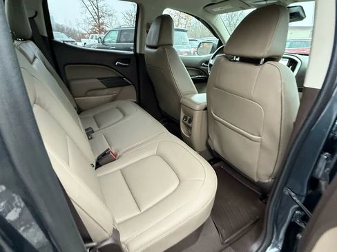 Used 2019 GMC Canyon SLT w/ Driver Alert Package image 32