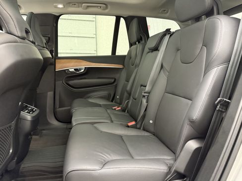 Certified 2024 Volvo XC90 B6 Plus w/ Protection Package Premier AWD/4WD image 25