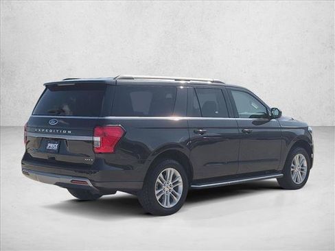 Used 2022 Ford Expedition Max XLT AWD/4WD image 5