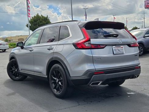 Used 2025 Honda CR-V Sport image 6