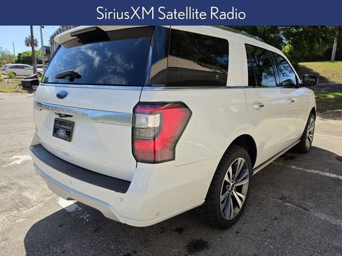 Used 2021 Ford Expedition Platinum RWD image 3