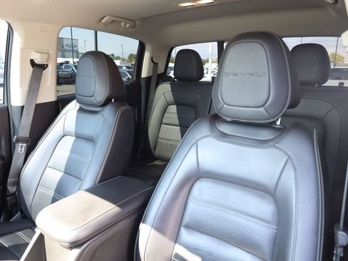 Used 2021 GMC Canyon Denali AWD/4WD image 16