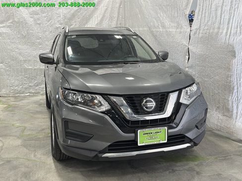 Used 2019 Nissan Rogue SV AWD/4WD image 32