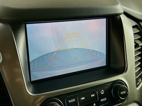 Used 2015 Chevrolet Tahoe LT image 23