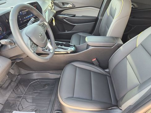 New 2026 Chevrolet Trax ACTIV w/ Sunroof Package image 10