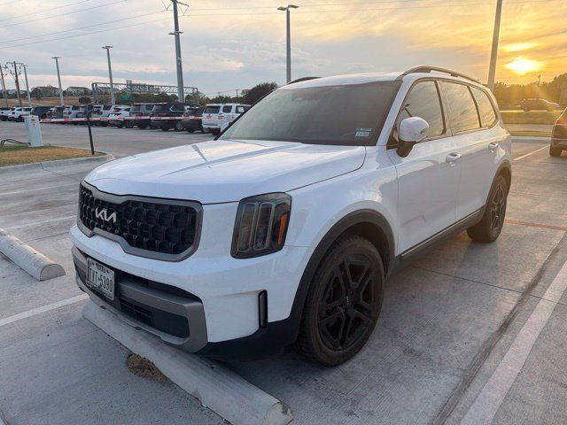 Used 2023 Kia Telluride EX X-Line AWD/4WD image 3