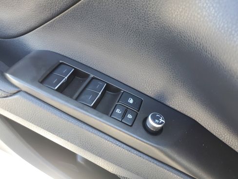 Used 2023 Toyota Camry XSE image 30